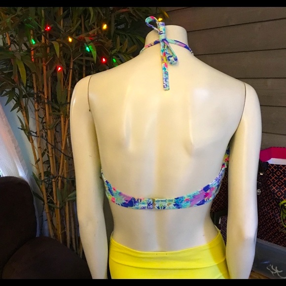 Victoria’s Secret Multi-Colored Bikini Top L NWOT - Picture 4 of 6